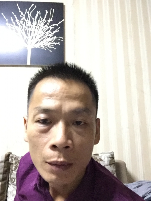 alongzhe的第一张照片--长春相亲服务中心