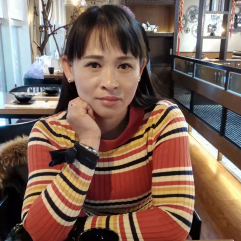 玫瑰花的第一张照片--长春相亲服务中心