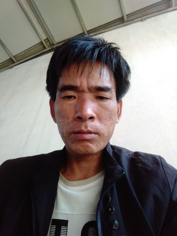 项斌的第一张照片--长春相亲服务中心