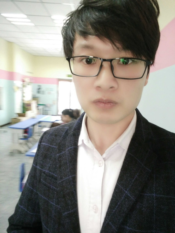 峰的呢喃的第一张照片--长春相亲服务中心