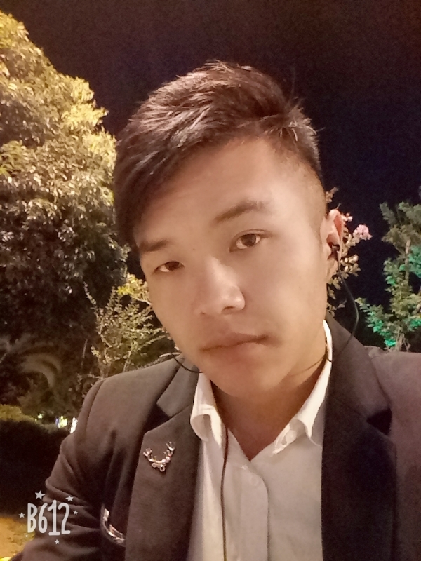 只求一陪伴的第一张照片--长春相亲服务中心