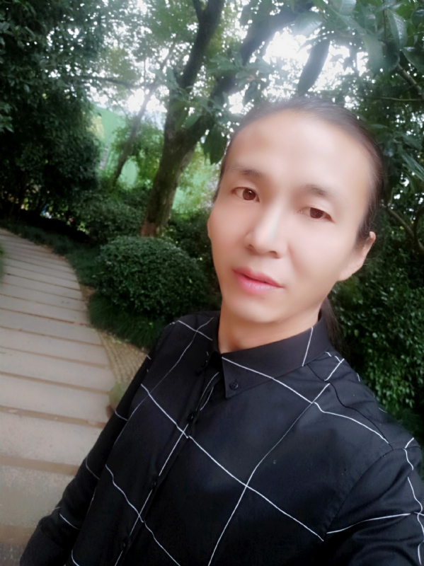 北方的狼的第一张照片--长春相亲服务中心