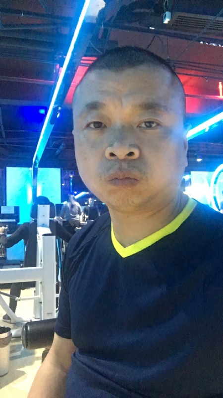 奋斗的第一张照片--长春相亲服务中心