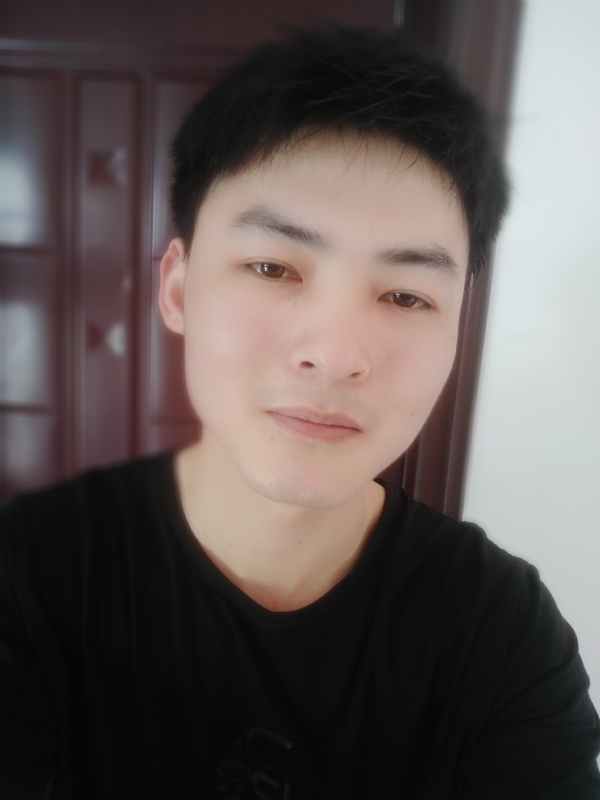 小情绪)っ的第一张照片--长春相亲服务中心