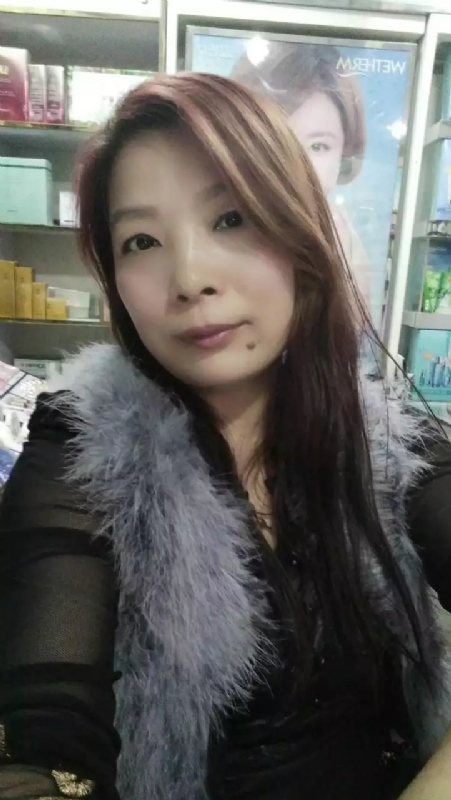 胡静的第三张照片--长春相亲服务中心