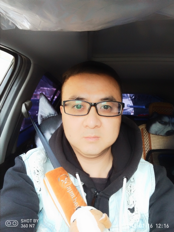 香烟最懂男人心的第一张照片--长春相亲服务中心