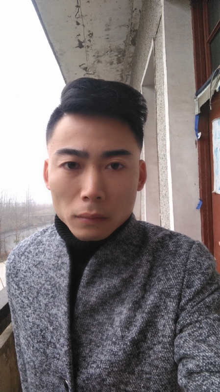 谁伴我闯荡的第一张照片--长春相亲服务中心