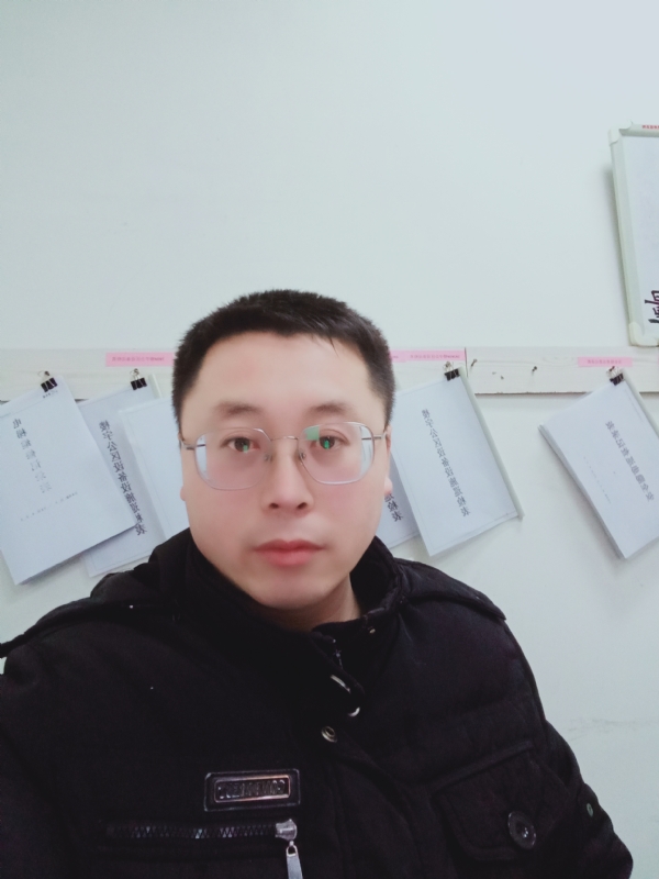 一头猪的第一张照片--长春相亲服务中心