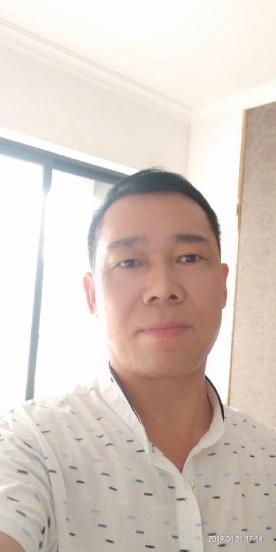 朝望大海的第一张照片--长春相亲服务中心