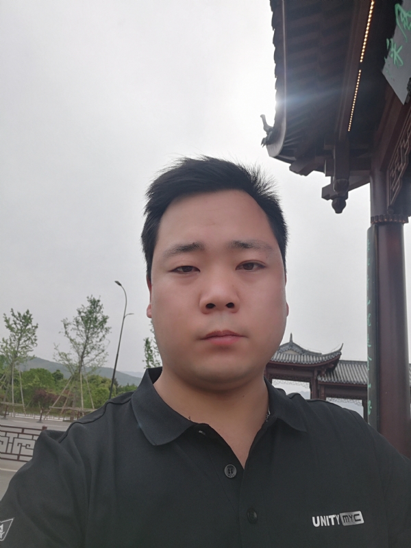 微笑的第一张照片--长春相亲服务中心