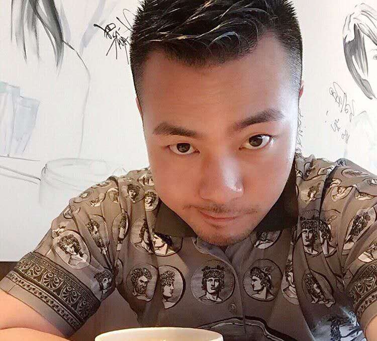 刘江平的第一张照片--长春相亲服务中心