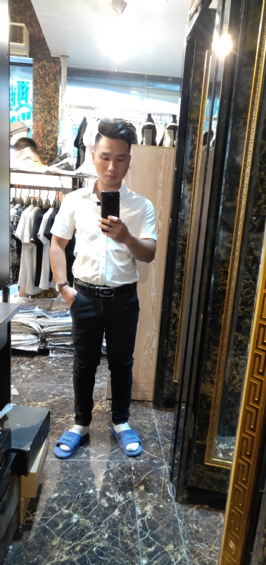 卢家福的第一张照片--长春相亲服务中心