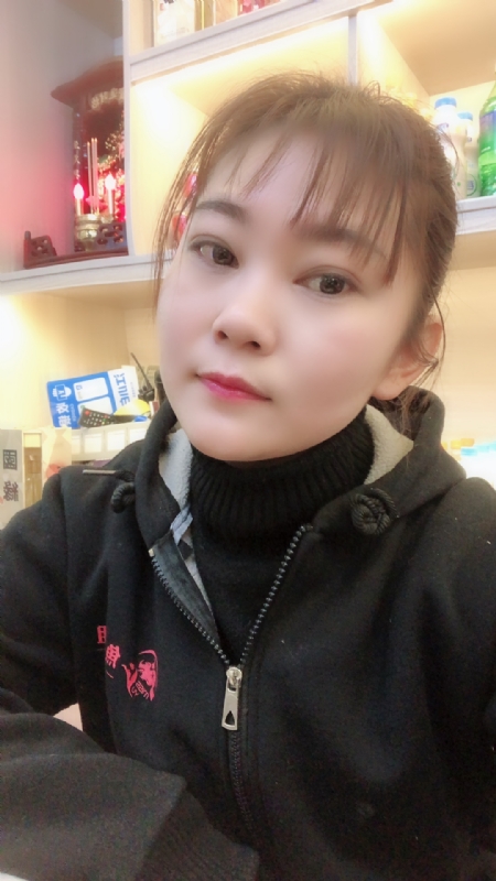 泡沫的第一张照片--长春相亲服务中心