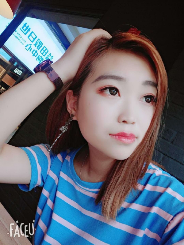 小脚的鹿的第一张照片--长春相亲服务中心