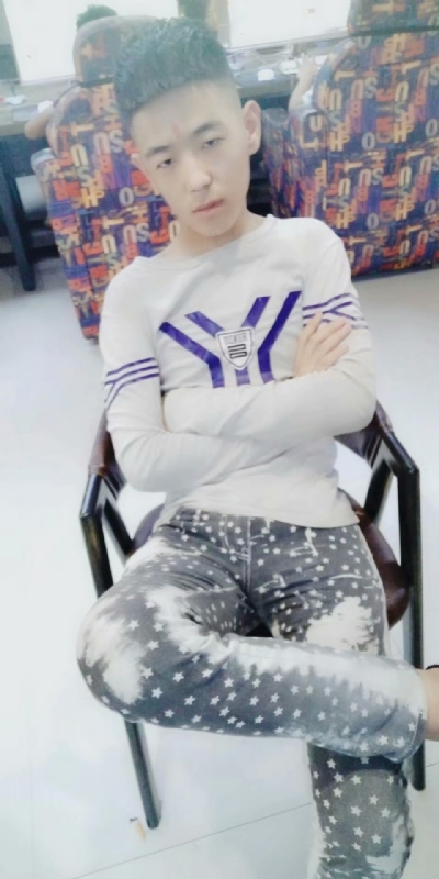 神木市二强的第一张照片--长春相亲服务中心