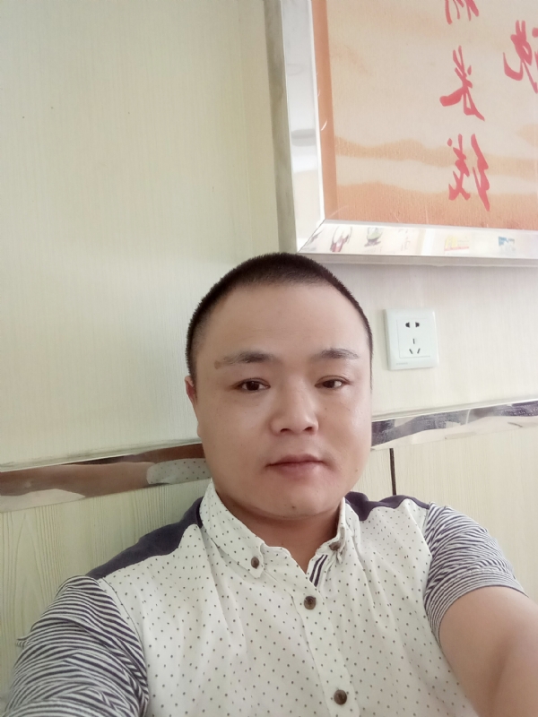 风云淡的第一张照片--长春相亲服务中心