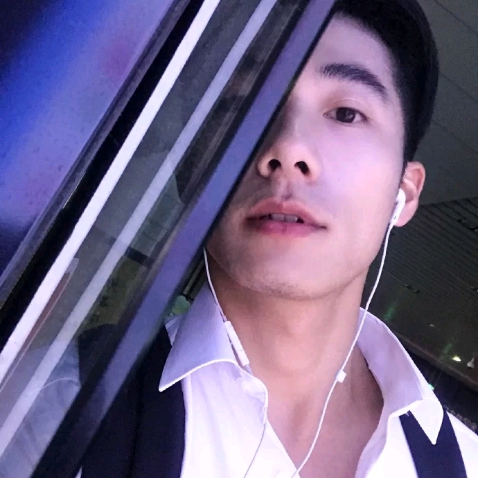 心若磐石的第二张照片--长春相亲服务中心