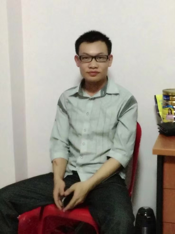 坚强不屈的第一张照片--长春相亲服务中心