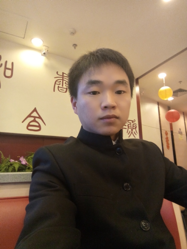 夜凉露沾衣的第一张照片--长春相亲服务中心