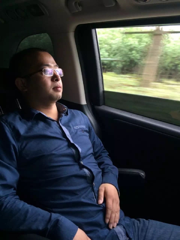 世界那么大的第三张照片--长春相亲服务中心