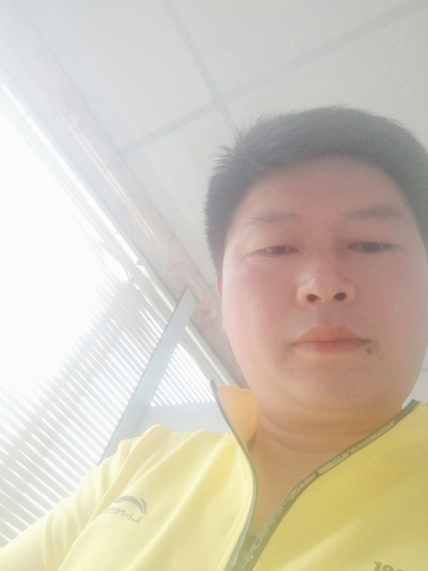 山男的第一张照片--长春相亲服务中心