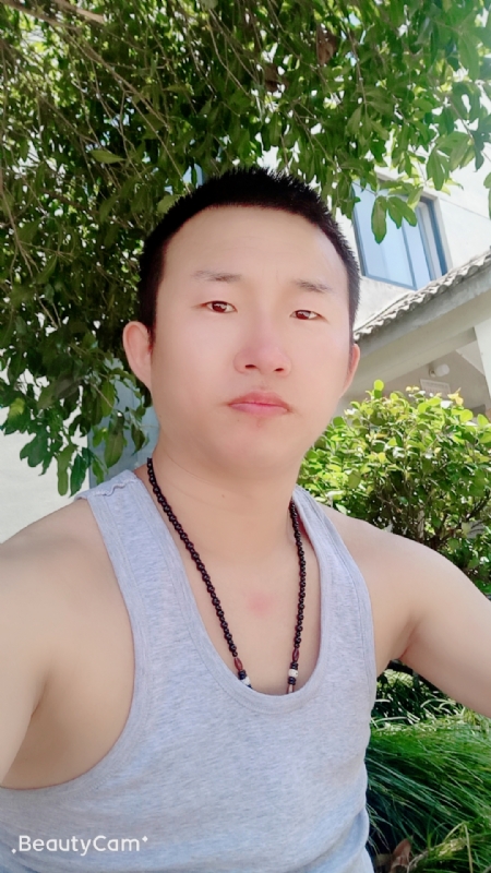 系咯在的第一张照片--长春相亲服务中心