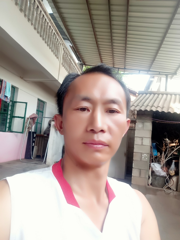 白鸽的第一张照片--长春相亲服务中心