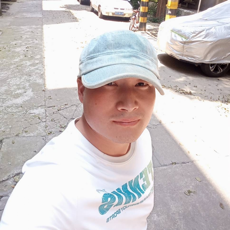 辉光的第一张照片--长春相亲服务中心