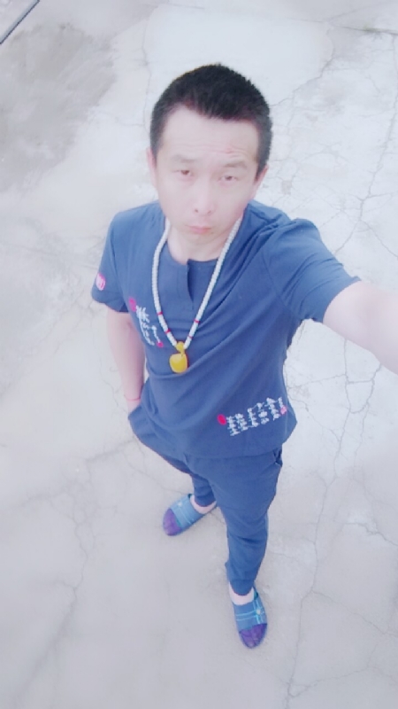 一叶之秋的第一张照片--长春相亲服务中心