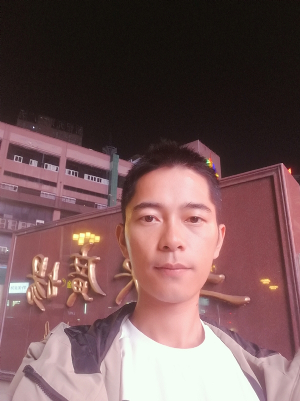 重庆小林的第一张照片--长春相亲服务中心