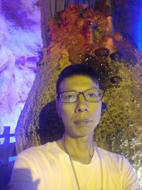 红叶的第一张照片--长春相亲服务中心