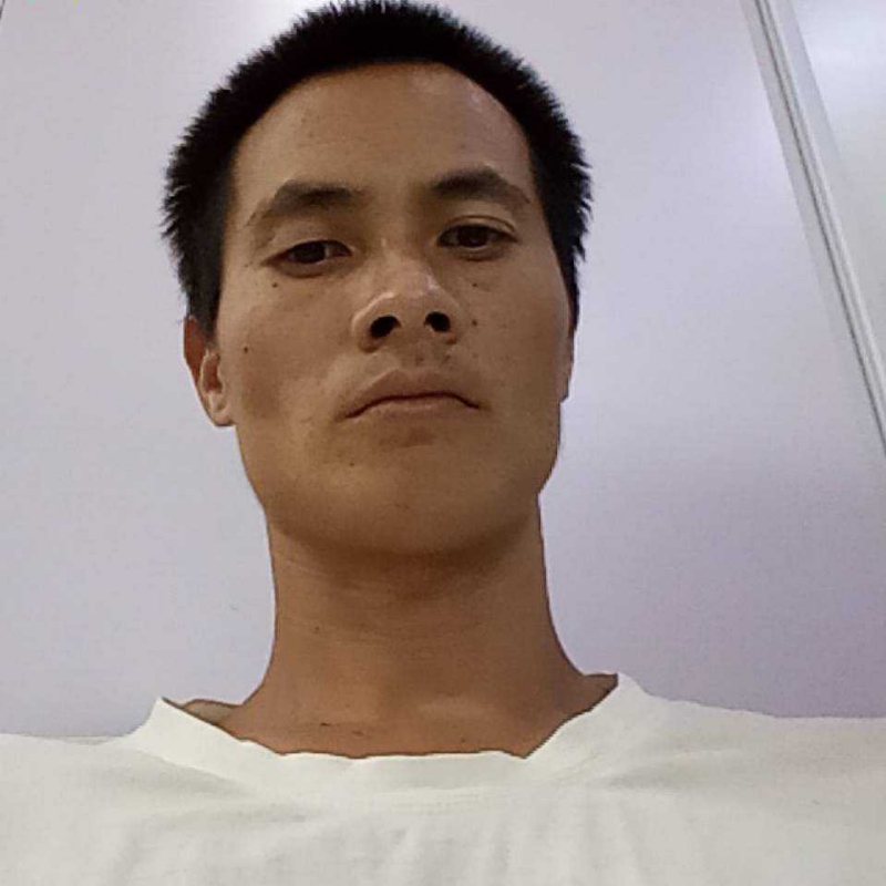 孤独的第一张照片--长春相亲服务中心