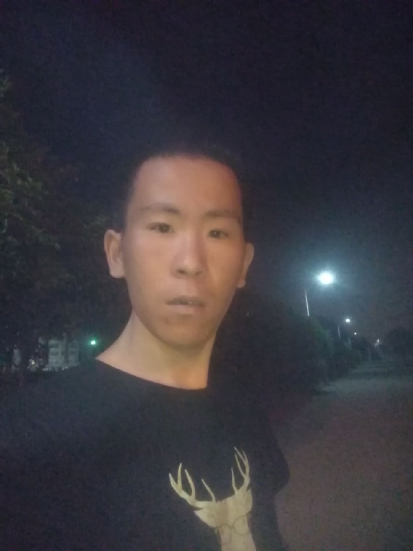 俞凯斌的第一张照片--长春相亲服务中心