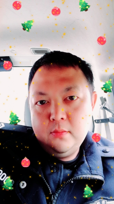 恨孤独的第一张照片--长春相亲服务中心