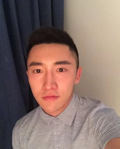 灰太狼的第一张照片--长春相亲服务中心