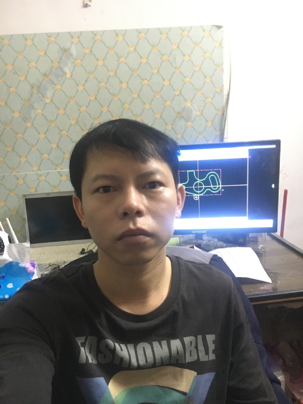 黄叶枫的第一张照片--长春相亲服务中心