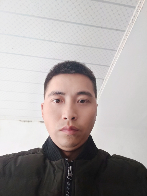 远望星空的第一张照片--长春相亲服务中心