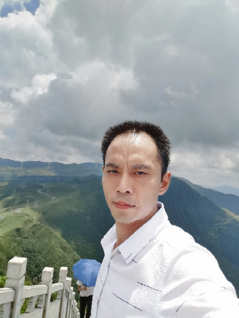 LXZ的第一张照片--长春相亲服务中心