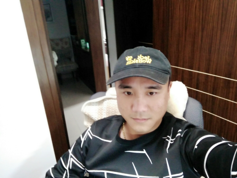 坚持我爱的第一张照片--长春相亲服务中心