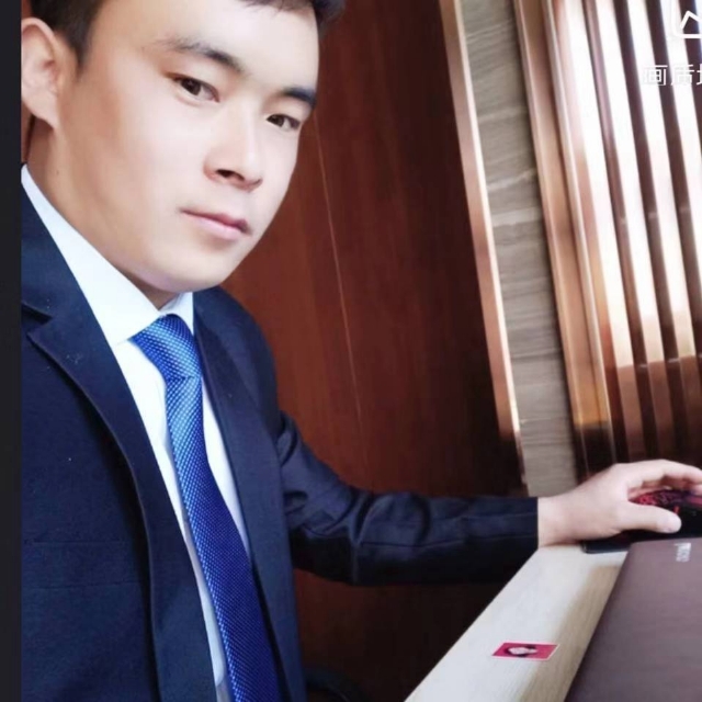 会哭的幸福的第一张照片--长春相亲服务中心