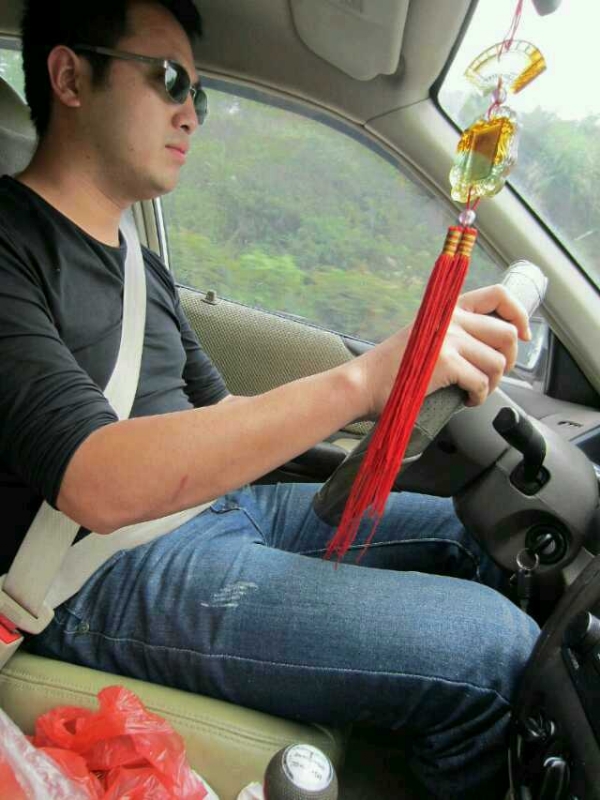 熊猫的第一张照片--长春相亲服务中心