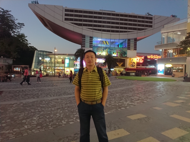 人间四月天的第一张照片--长春相亲服务中心