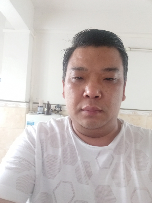 帅帅的第一张照片--长春相亲服务中心