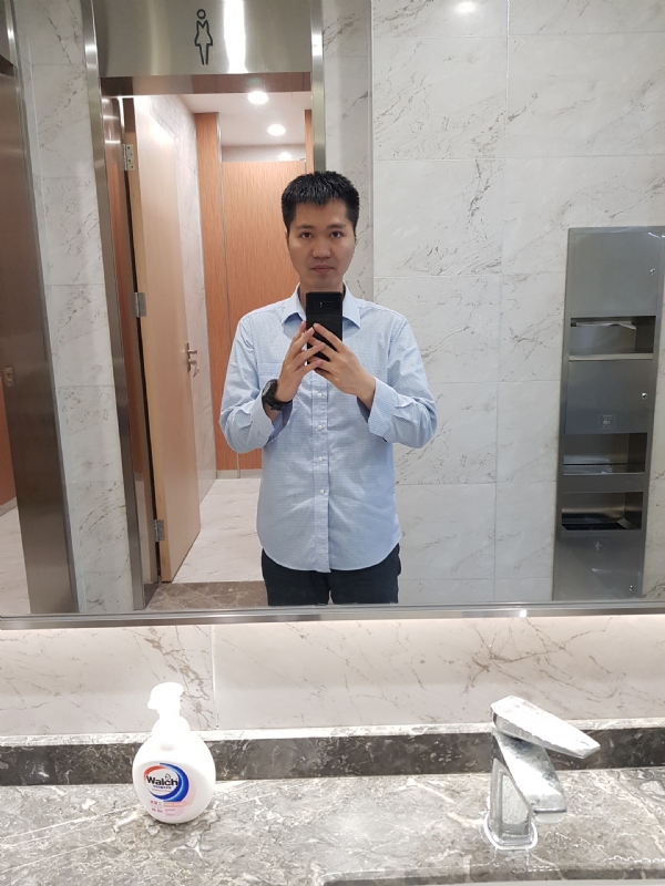 猩猩的第一张照片--长春相亲服务中心