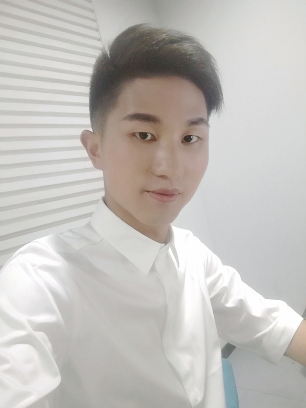 MrLi的第二张照片--长春相亲服务中心