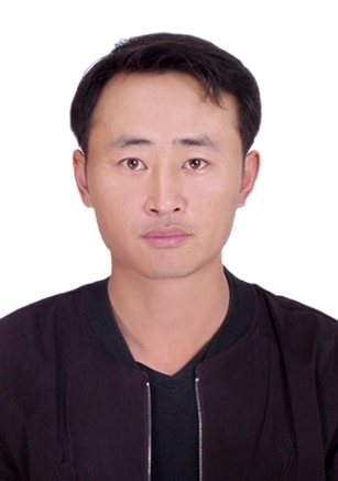 淡漠痕的第二张照片--长春相亲服务中心