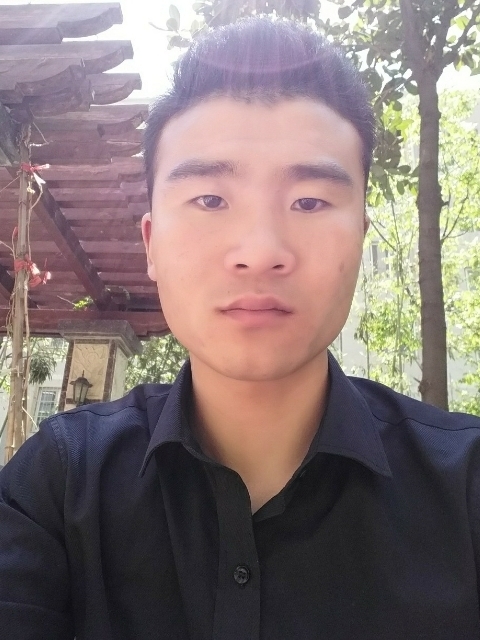 安之若素的第一张照片--长春相亲服务中心