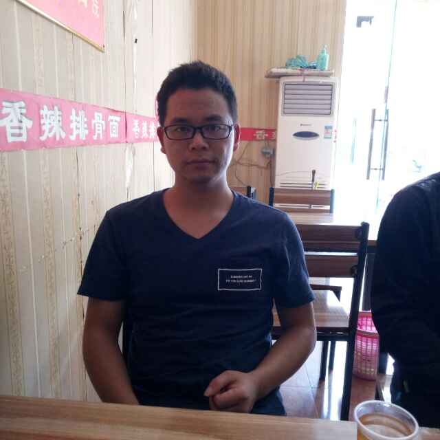 会哭的星星的第二张照片--长春相亲服务中心