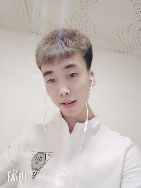 晚枫的第三张照片--长春相亲服务中心