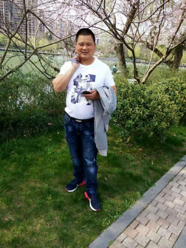 纯爷们的第二张照片--长春相亲服务中心